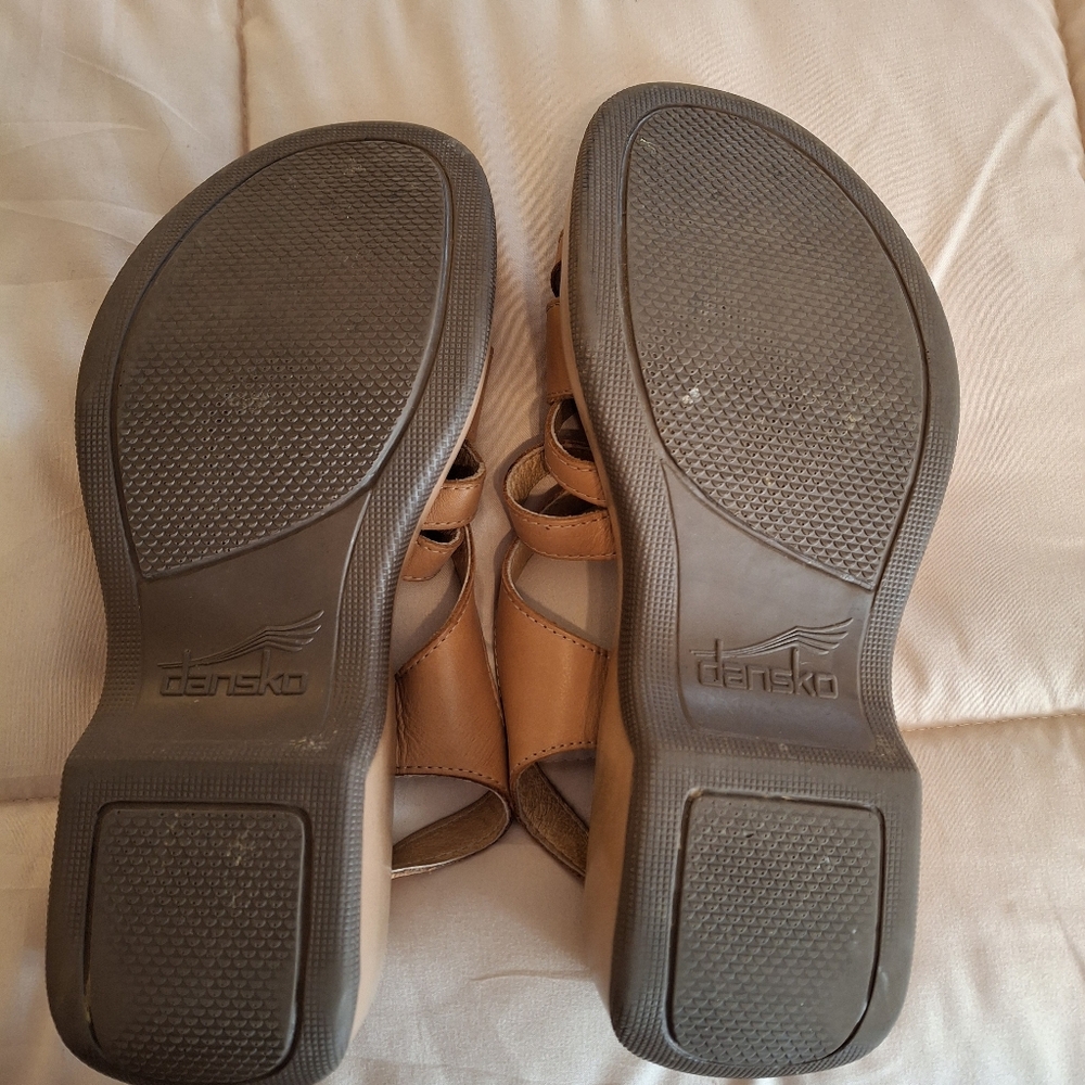 Dansko Tan Leather Platform Sandals with Strappy Upper and Buckle - Picture 4 of 5